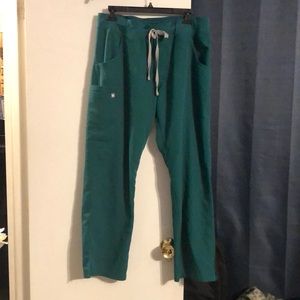 Figs Hunter Green kade scrub pants